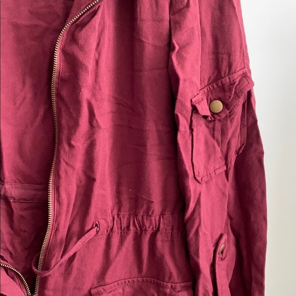 Light Weight Utility Jacket - Picture 2 of 3